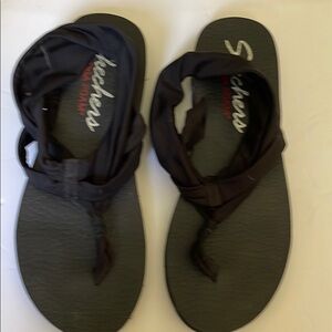 Skechers Black Sling Top Yoga Foam Sandals
